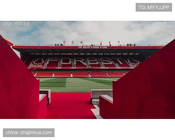 诺丁汉森林定位球战术奏效 角球配合攻陷安菲尔德球场